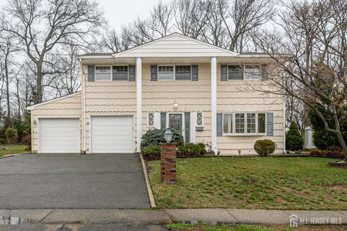 69 Stanford Ave, Colonia, NJ, 07067-2934 | Card Image