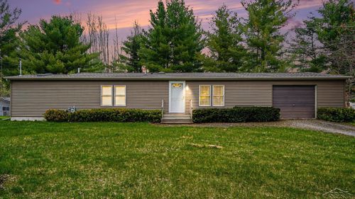 1553 Mills Road, Mills Township, MI, 48756 | Card Image