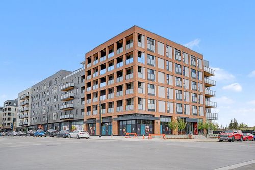 205-3107 Warren Street, Calgary, AB, T3B0M2 | Card Image