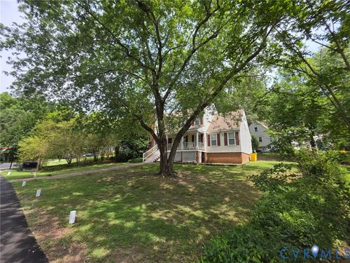 4500 Stoney Creek Ln, Chester, VA, 23831-6736 | Card Image