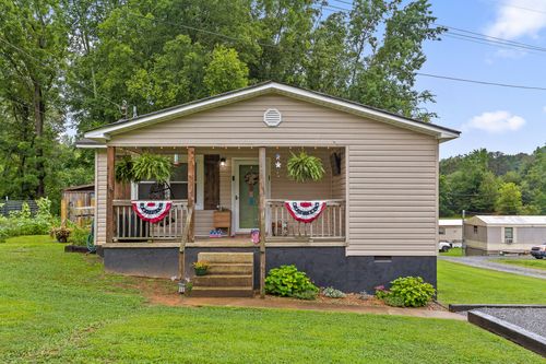 819 Mount Calvary Rd, Whitwell, TN, 37397-5909 | Card Image