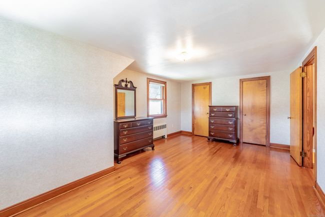 46 Suffield St, House other with 3 bedrooms, 2 bathrooms and 4 parking in Windsor Locks CT | Image 19