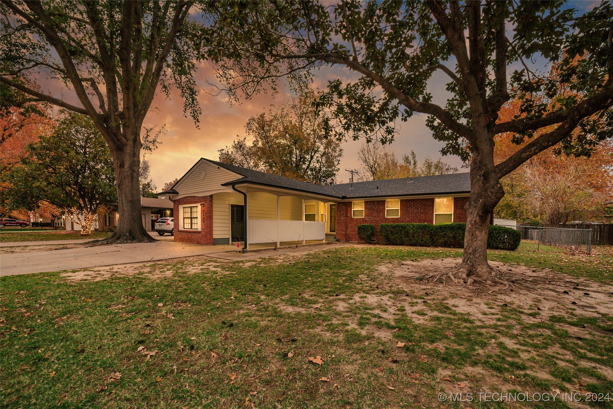 61st St, Tulsa, OK 74136