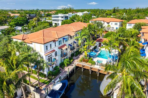 813 Estancia Way, Boynton Beach, FL, 33435-6405 | Card Image