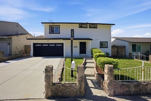 520 Tigerwood Way, San Jose, CA, 95111-1852 | Card Image