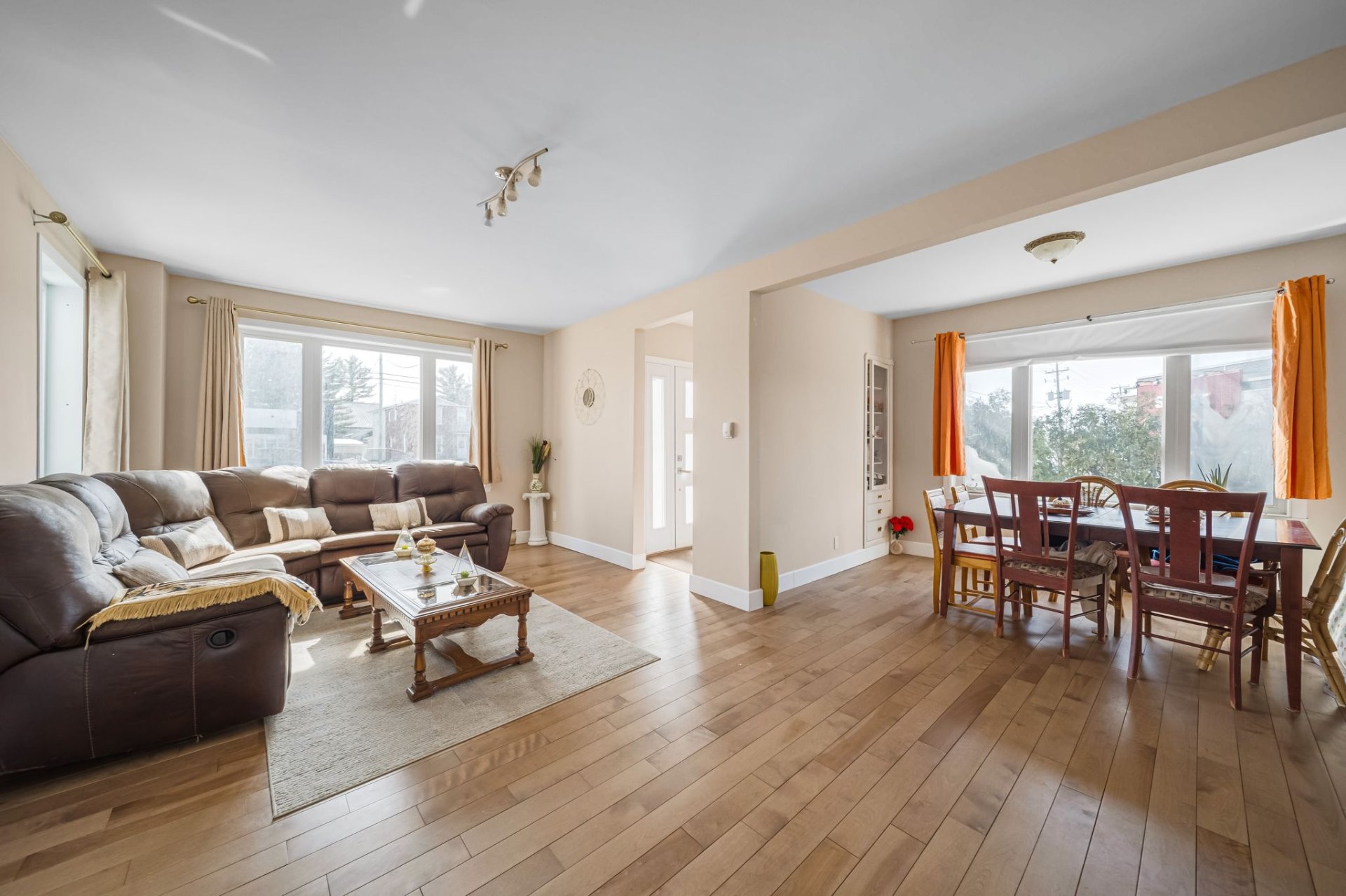 Residential in Nicolet 4