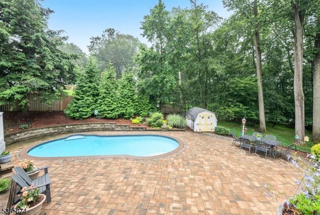 304 Briarwood Dr, House other with 3 bedrooms, 3 bathrooms and null parking in Wyckoff NJ | Image 45