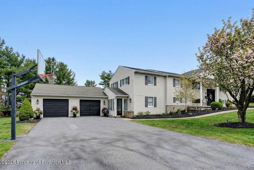 115 Greenbrier Dr, Clarks Green, PA, 18411-1149 | Card Image