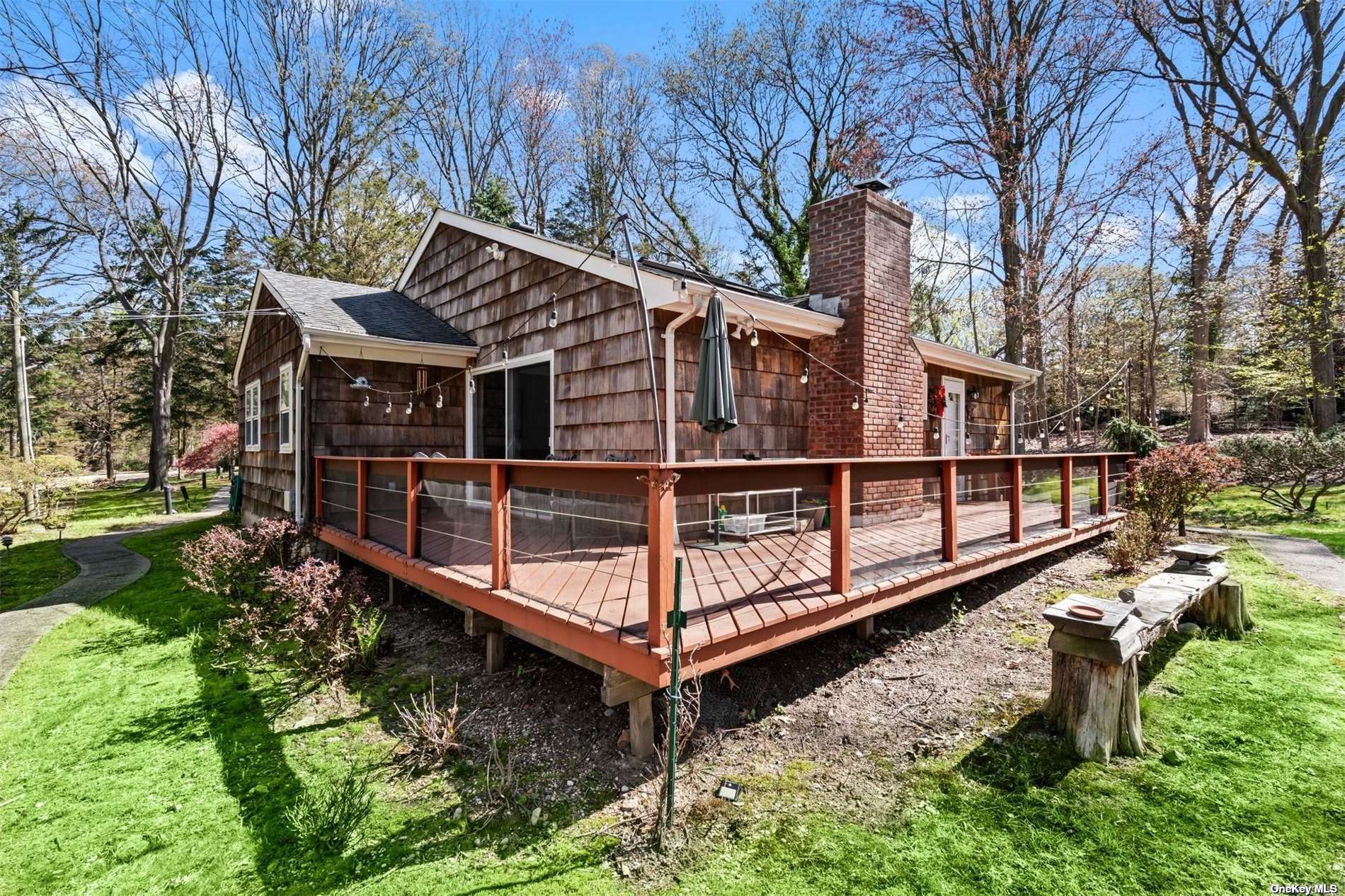 Eatons Neck Rd, Northport, NY 11768