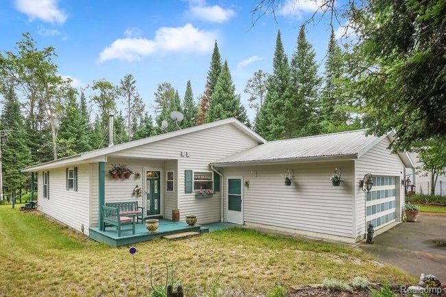 239 Ausable River Trl, House other with 2 bedrooms, 2 bathrooms and null parking in Roscommon MI | Image 56