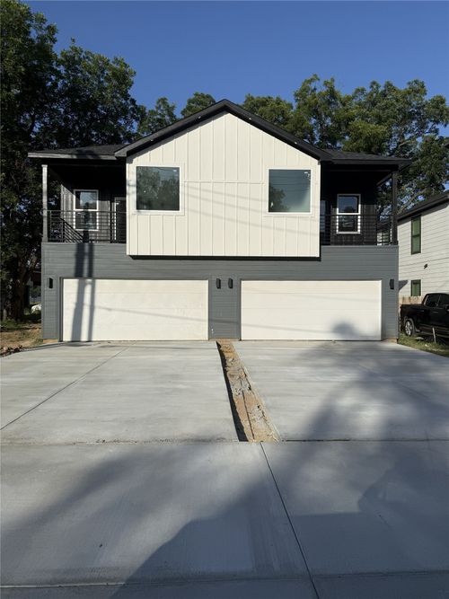 5031 Colonial Avenue, Dallas, TX, 75215 | Card Image