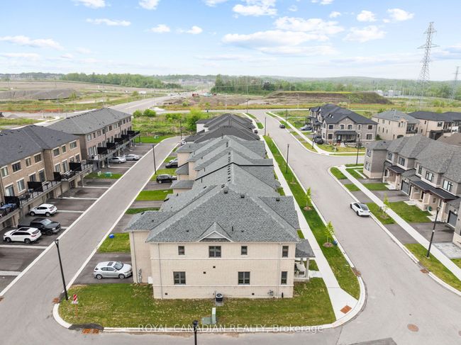 2670 Delphinium Trail, House attached with 4 bedrooms, 3 bathrooms and 1 parking in Pickering ON | Image 33