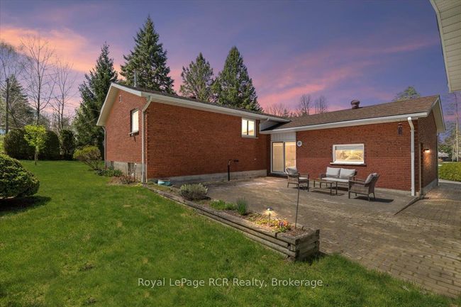 371 4 Th Ave, House other with 4 bedrooms, 2 bathrooms and 6 parking in Hanover ON | Image 38