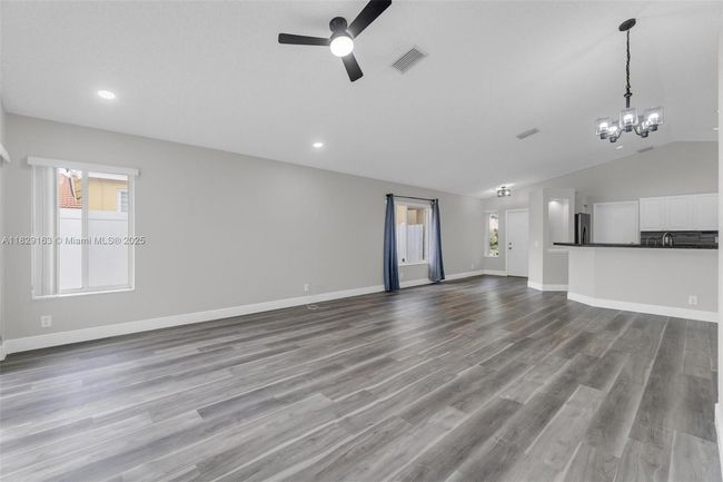 1592 Salerno Cir, House other with 3 bedrooms, 2 bathrooms and null parking in Weston FL | Image 33