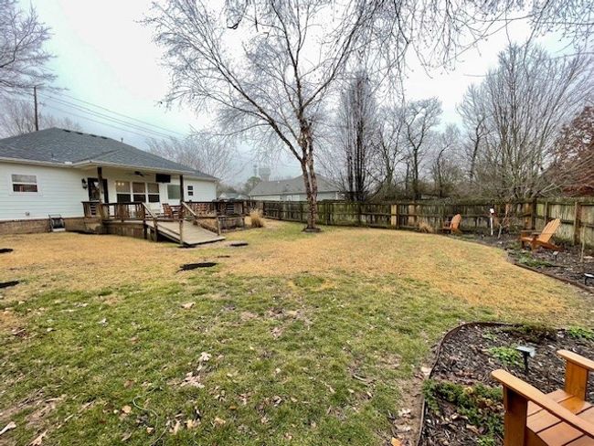 885 E Township Road, House other with 3 bedrooms, 2 bathrooms and null parking in Fayetteville AR | Image 25