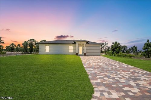 1042 Darlington St, Lehigh Acres, FL, 33974-4632 | Card Image