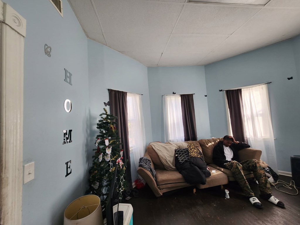 Residential Income in Selma 3