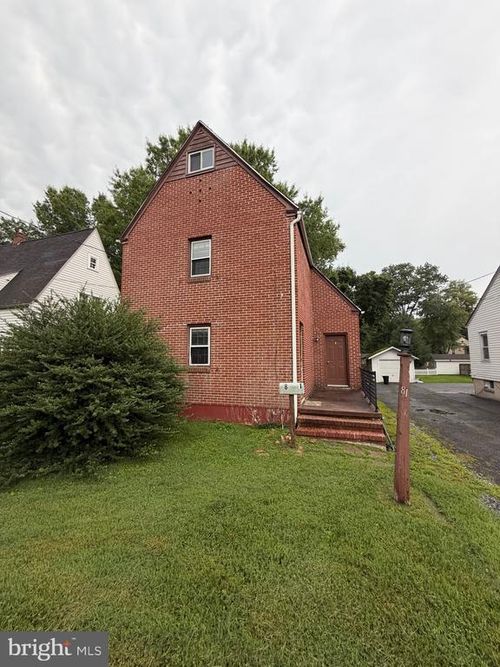 81 E Park Pl, NEWARK, DE, 19711-5351 | Card Image
