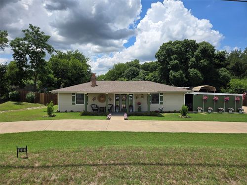 1316 E Apache Trl, Granbury, TX, 76048-6330 | Card Image