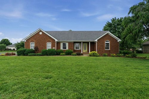 681 Masters Way, Bowling Green, KY, 42104-8586 | Card Image