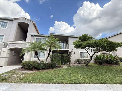 207-5015 Wiles Rd, Coconut Creek, FL, 33073-4204 | Card Image