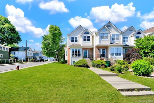 361 Verplanck Ave, Beacon, NY, 12508-2854 | Card Image