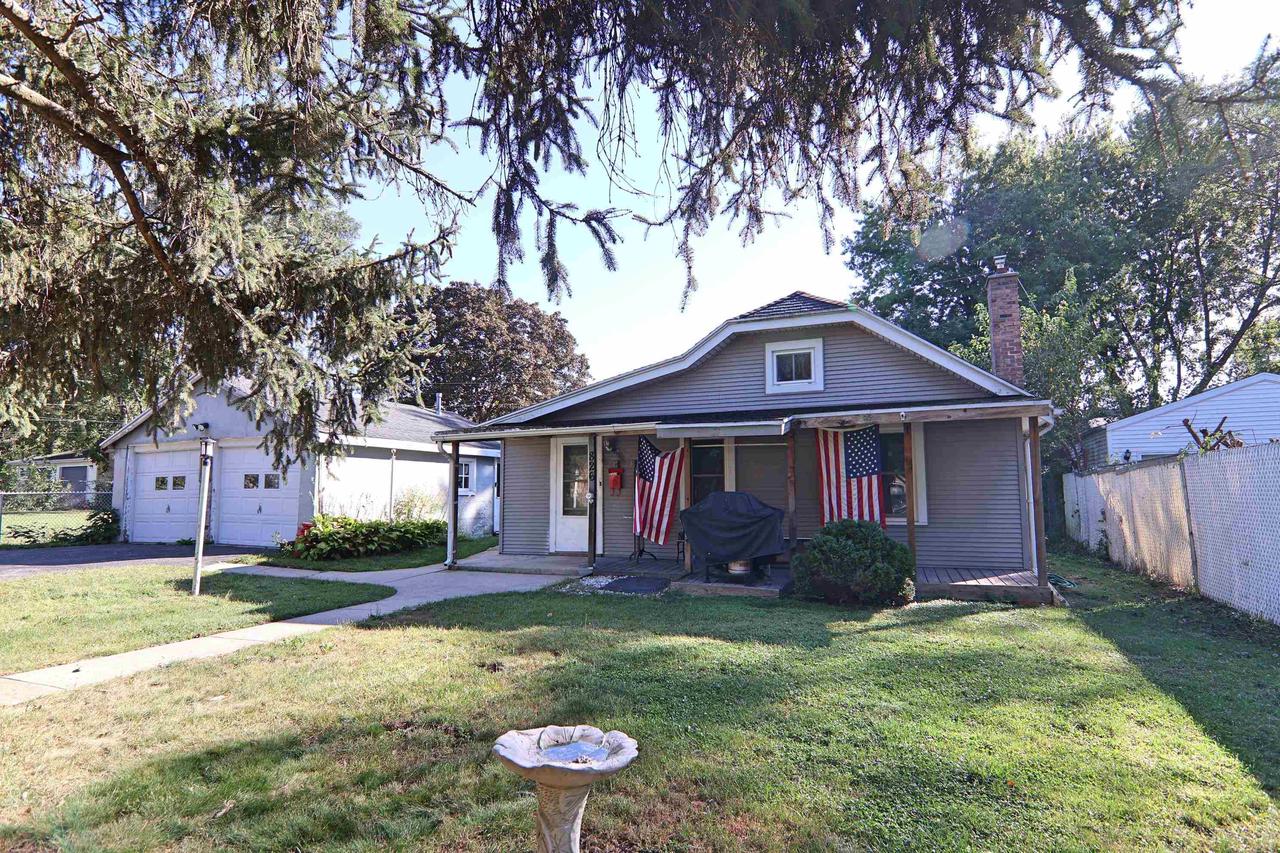 Eisenhower Ave, Janesville, WI 53545