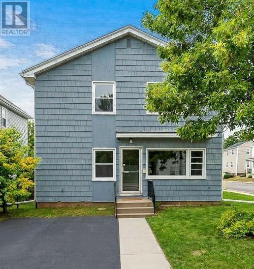 23 Kensington Rd, Charlottetown, PE, C1A5H4 | Card Image