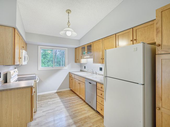7 - Kitchen.jpg | Image 20
