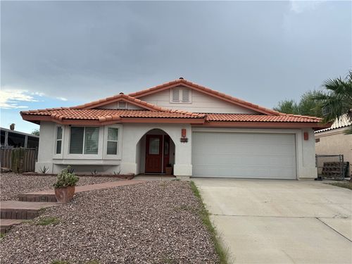 726 Riverfront Dr, Bullhead City, AZ, 86442-6415 | Card Image