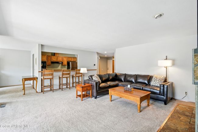 APT-4 - 204 E 1 St Ave, Condo with 2 bedrooms, 2 bathrooms and null parking in Post Falls ID | Image 7