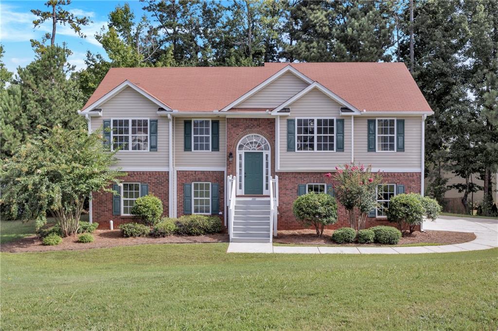 Roxton Ln, Douglasville, GA 30135