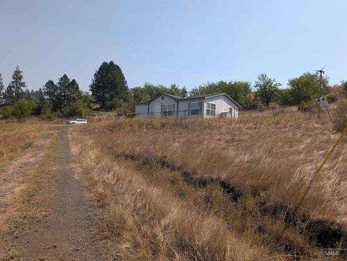 138 Theresa Acres Way, Clearwater, ID, 83552-5023 | Card Image