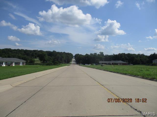 57 Saint Andrews Dr, Union, MO 63084