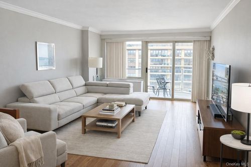 apt-16j-1815 215th St, Bayside, NY, 11360-2148 | Card Image