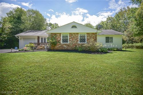 920 Marwin Dr, Hinckley, OH, 44233-9728 | Card Image