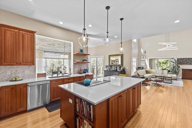 836 Beaver Creek Rd, House other with 4 bedrooms, 5 bathrooms and null parking in Shelburne VT | Image 8