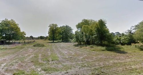 7 N Wolf St, Dermott, AR, 71638 | Card Image