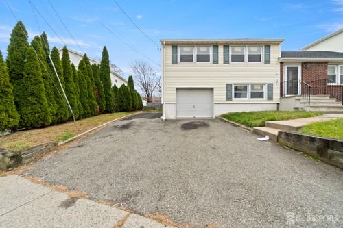 762-762 Valley St, Maplewood, NJ, 07040-2610 | Card Image