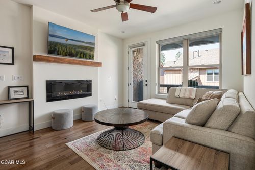 104 Stagecoach Way, Fraser, CO, 80442-5181 | Card Image