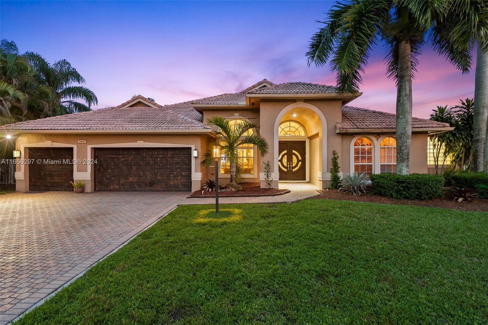 Segovia Way, Fort Lauderdale, FL 33331
