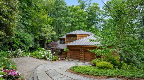 781 Hudson Rd, Highlands, NC, 28741-6643 | Card Image