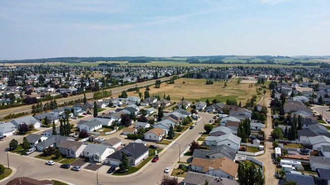 106 Lord Close, House other with 5 bedrooms, 3 bathrooms and 4 parking in Red Deer AB | Image 42