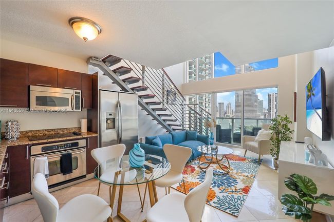 APT-1505 - 41 Se 5 Th St, Condo with 1 bedrooms, 2 bathrooms and null parking in Miami FL | Image 13