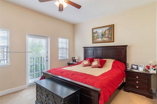 611 - 611 Sw 1 St Ter, Townhouse with 3 bedrooms, 4 bathrooms and null parking in Pompano Beach FL | Image 10
