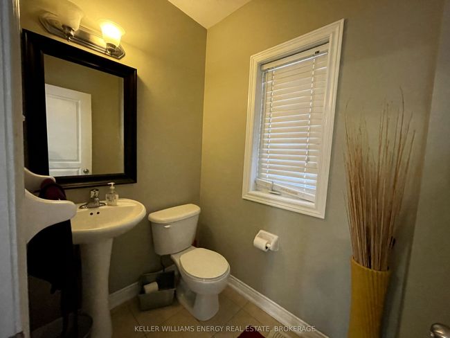 2 Ruben St, House attached with 3 bedrooms, 4 bathrooms and 1 parking in Whitby ON | Image 8