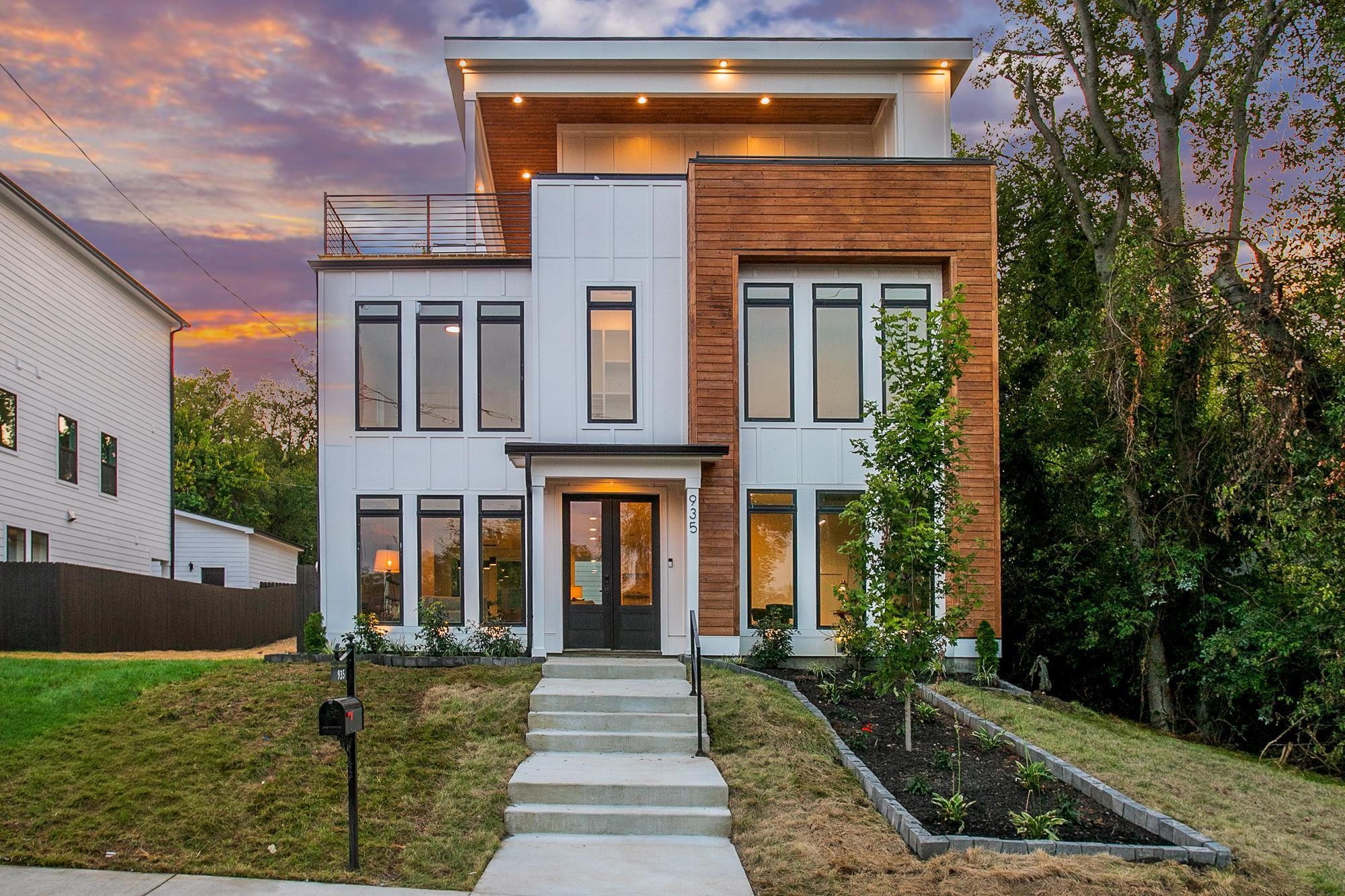 31st Ave, Nashville, TN 37209
