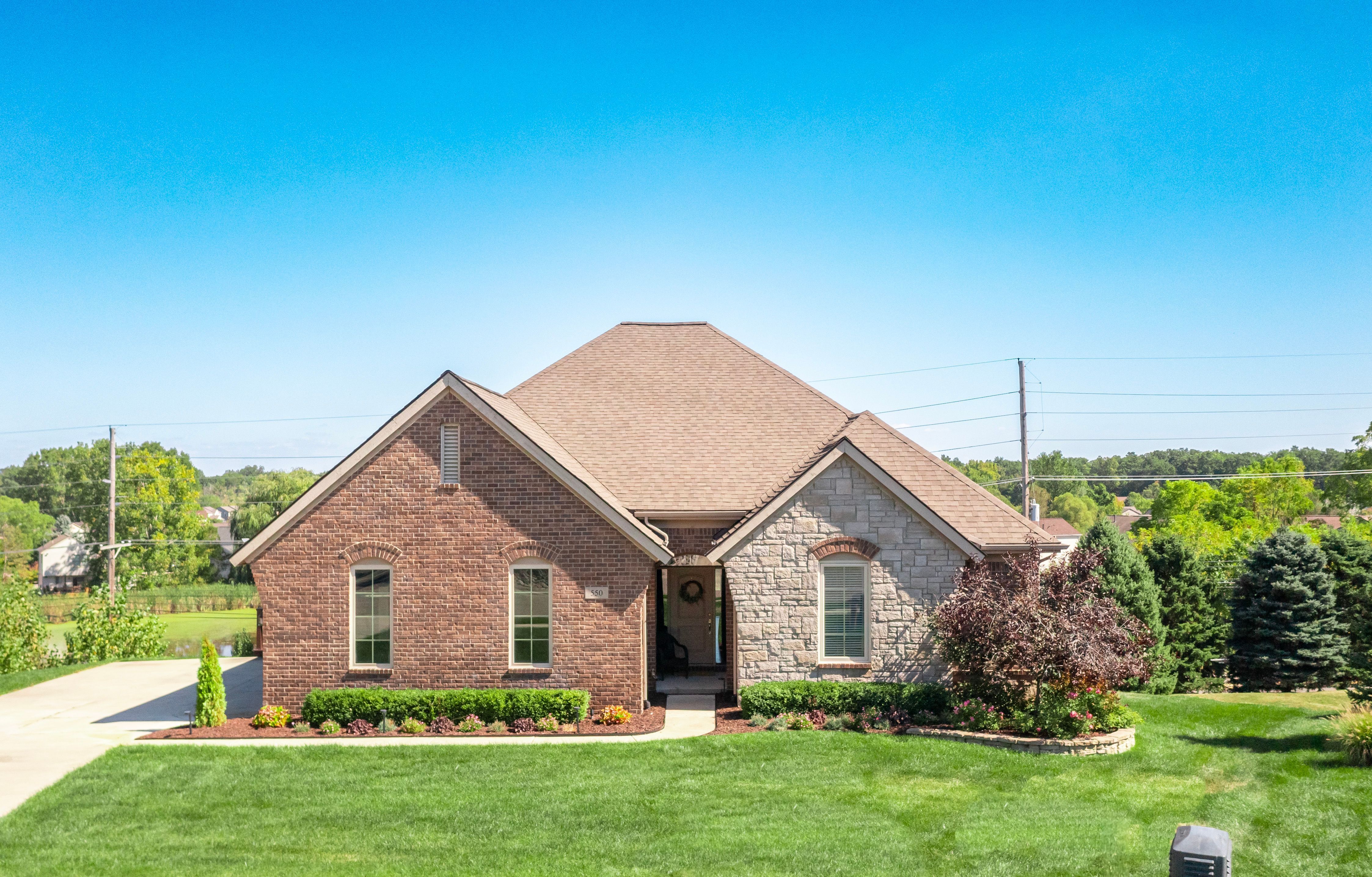 Red Bank Dr, White Lake, MI 48386