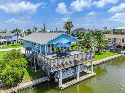 16613 Flamingo Way, Jamaica Beach, TX, 77554 | Card Image