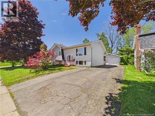 60 Knox Dr, Moncton, NB, E1G1L8 | Card Image